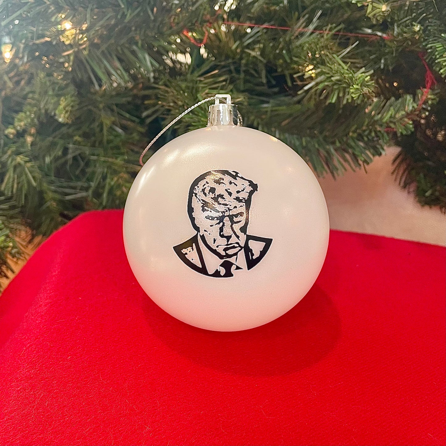 Trump 2028 Christmas Ornament Mugshot, President Mugshot Ornament Ball for Christmas Tree